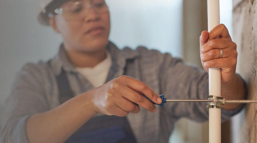 Local expert plumbing services in Holy Cross, IA